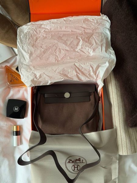 Жіноча сумка Hermes / Ермес Herbag Zip 20, компактна, для жінок, темно-коричнева, Китай H8220 - S08050-1373932 фото