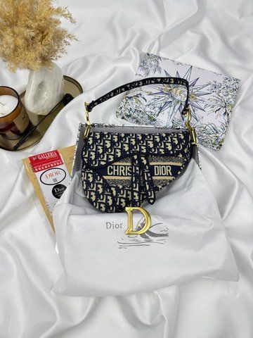 Жіноча сумка-сідло Dior / Діор Saddle, з текстилю, асиметричний клапан і плечовий ремінець, чорна, Китай P6044-1108744 фото