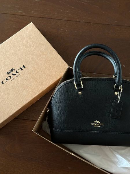 Жіноча сумка з ручками Coach / Коуч Sierra, середнього розміру, з крафтовою коробкою, чорна, Китай pr08815 - S01001-771137 фото
