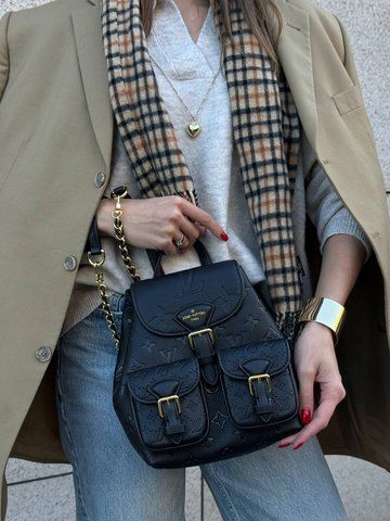 Женская сумка Louis Vuitton / Луи Виттон Backup Monogram Empreinte, кожаная, черная, Китай pr7351 - S04020-922427 фото