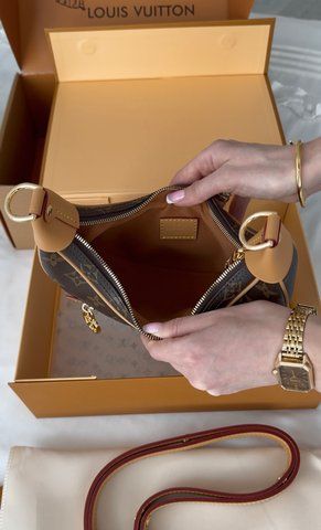 Женская сумка через плечо Louis Vuitton / Луи Виттон Loop, из канваса, с плечевым ремнем, коричневая, Китай P1041-1089773 фото