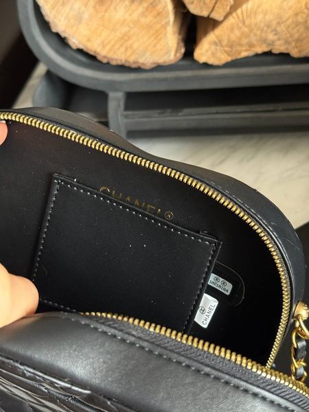 Женский клатч Chanel / Шанель Heart Chain, компактная, с магнитной коробкой, черная, Китай pr3001 - S02022-1286161 фото