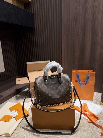 Женская сумка Louis Vuitton / Луи Виттон Trunk 26, из канваса, коричневая, для повседневного ношения, Китай 0706-1473404 фото
