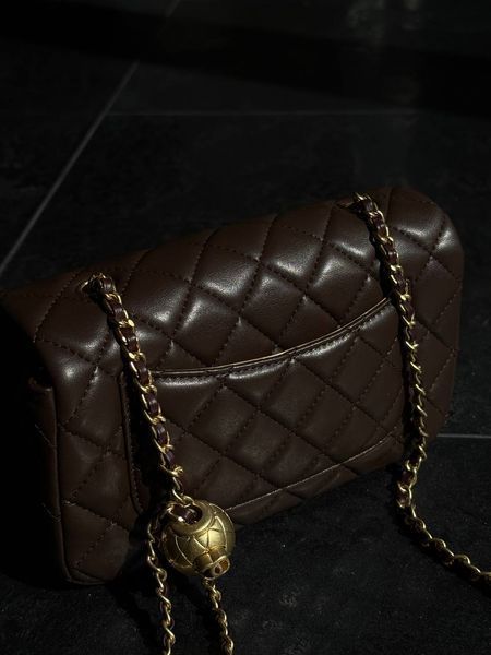 Женская сумка Chanel / Шанель Classic 1.55 малого формата, с одинарным клапаном, коричневая, Китай pr2998 - S02065-1220571 фото