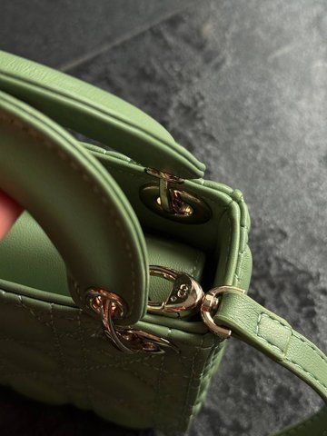 Жіноча сумка Dior / Діор мікро Lady, компактна, з коробкою, для жінок, жіноча модель, зелена, Китай pr01253 - S05050-1216464 фото
