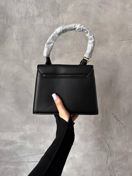 Женская сумка Jacquemus / Жакмюс Le Chiquito Moyen Boucle, компактная, для женщин, черная, Китай pr1015 - S06015-768557 фото