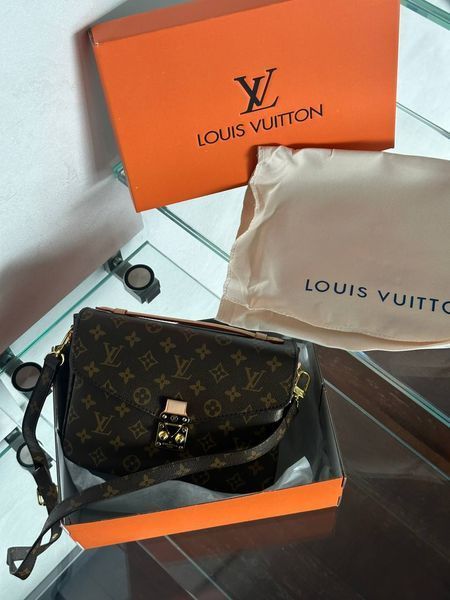 Жіноча сумка-пошет Louis Vuitton / Луї Віттон Pochette M&eacute;tis, середнього розміру, коричнева, Китай pr9901 - S04037-765224 фото