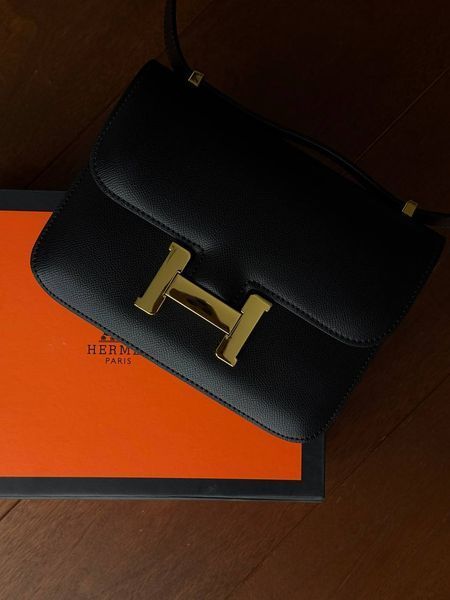 Женская сумка Hermes / Эрмес Constance Epsom 23, с золотистой фурнитурой, черная, Китай pr00092 - S08003-544947 фото